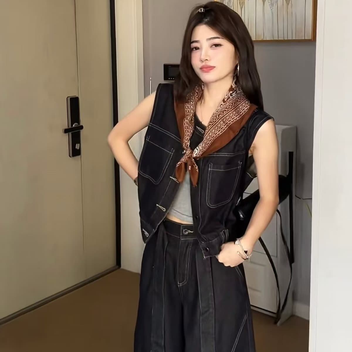 캐주얼 패션 느슨함 센스 관대 한 점잖은 착용 가져 가라. V넥 민소매 조끼 베스트 맨위 와이드 레그 팬츠 어린이 세트 이미지 5
