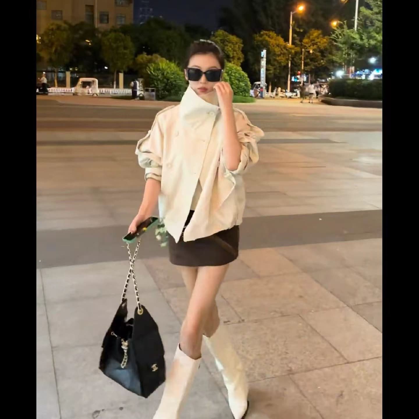 한 부서 새로운 영국식 바람 품격 스탠드 칼라 바람막이 여성 코트 가을 이중 버튼 카키 색 루즈핏 쇼트 스타일 맨위 이미지 5