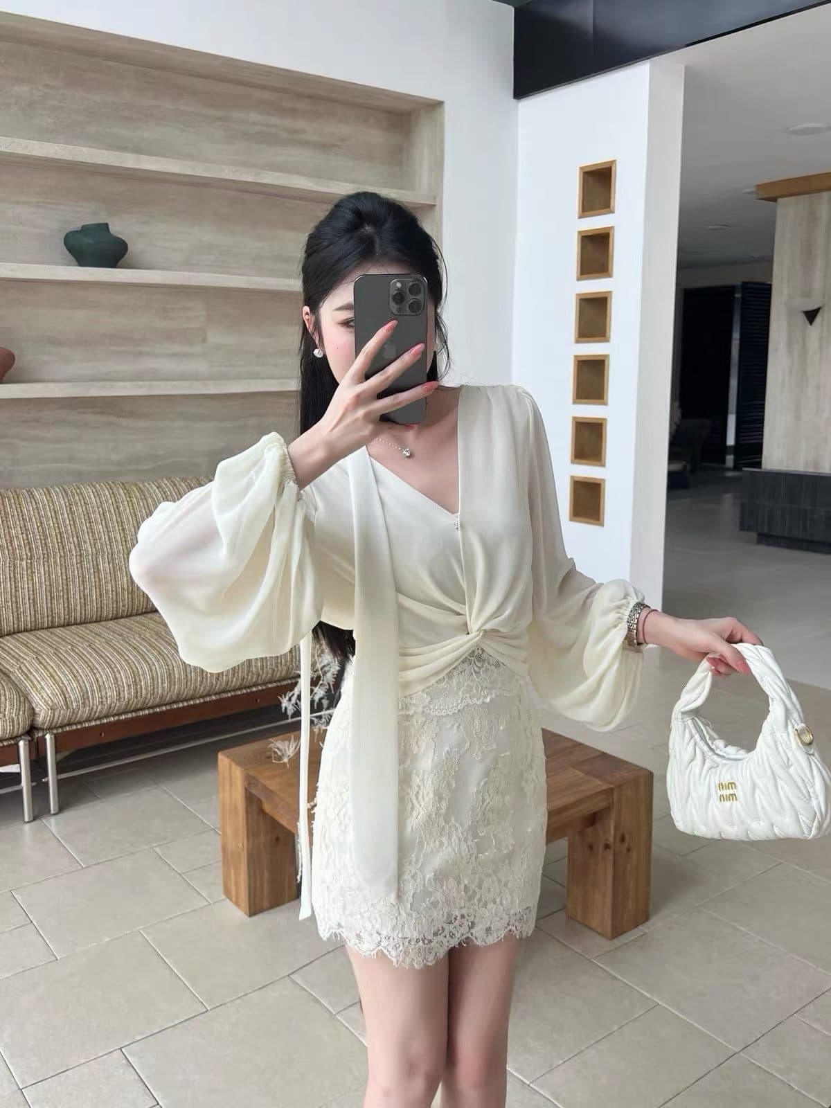 이른 가을 프랑스식 달콤함 슈퍼 요정 품격 쉬폰 세트 여성 V넥 긴팔 작은 셔츠 반신 스커트 두 조각 여성 세트 이미지 3