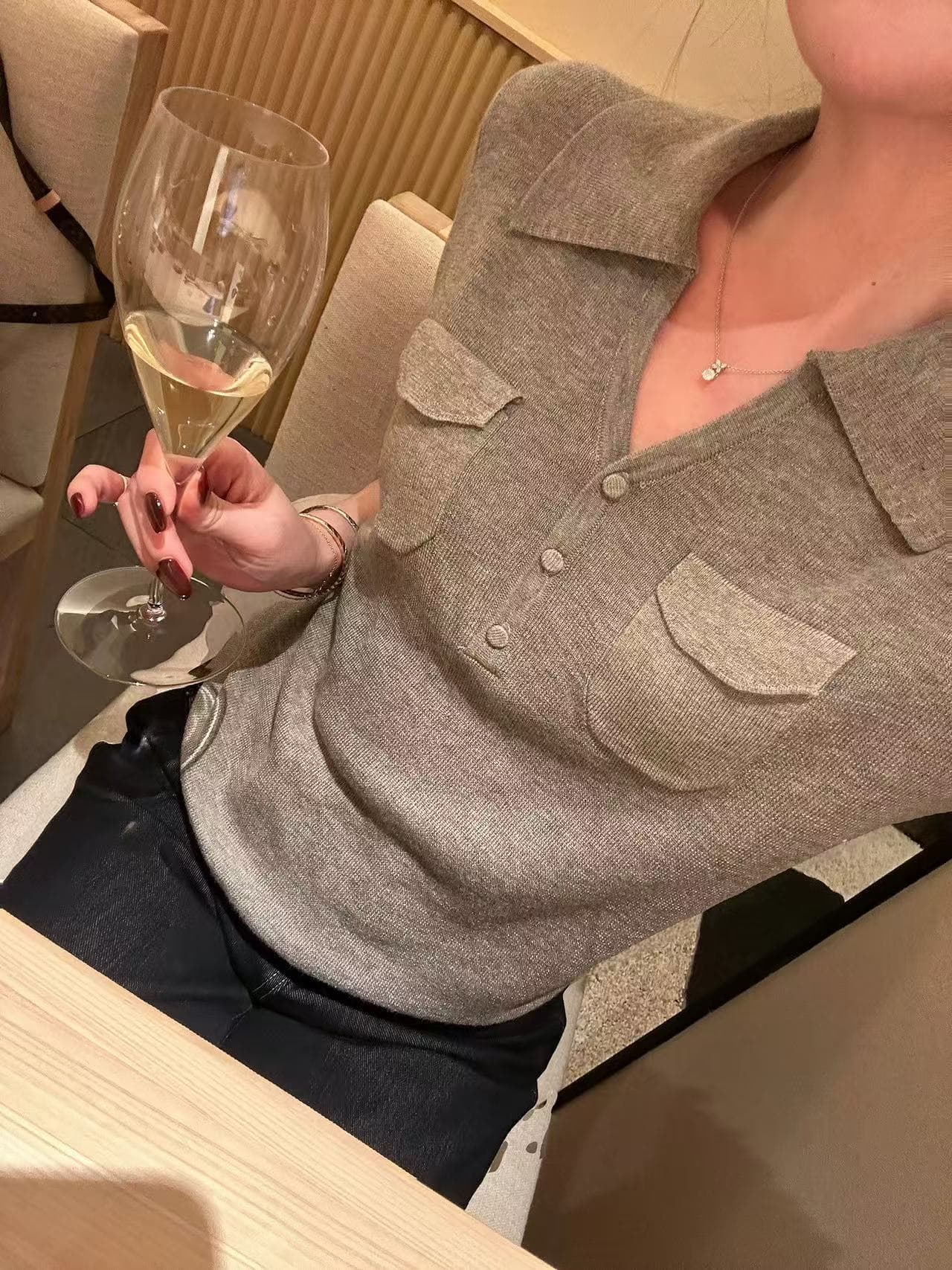 나비 보물 웃음 지혜 妍 자매 양모 혼방 POLO 칼라 작은 루즈핏 삼색 기본 셔츠 인사이드 가져 가라. 니트 맨위 여성 이미지 2