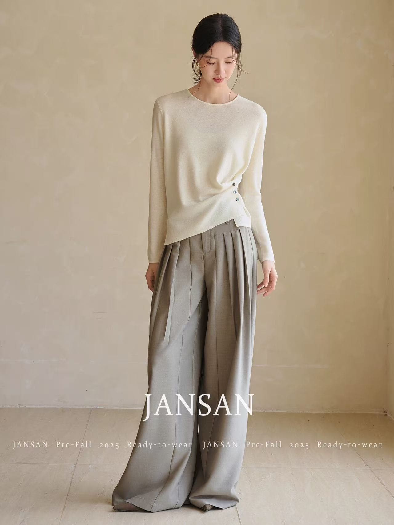 보기 셔츠 jansan 약화 된 양모 라운드 넥 불규칙 주름 디자인 밑단 긴팔 만나는 니트 스웨터 여성 이미지 4