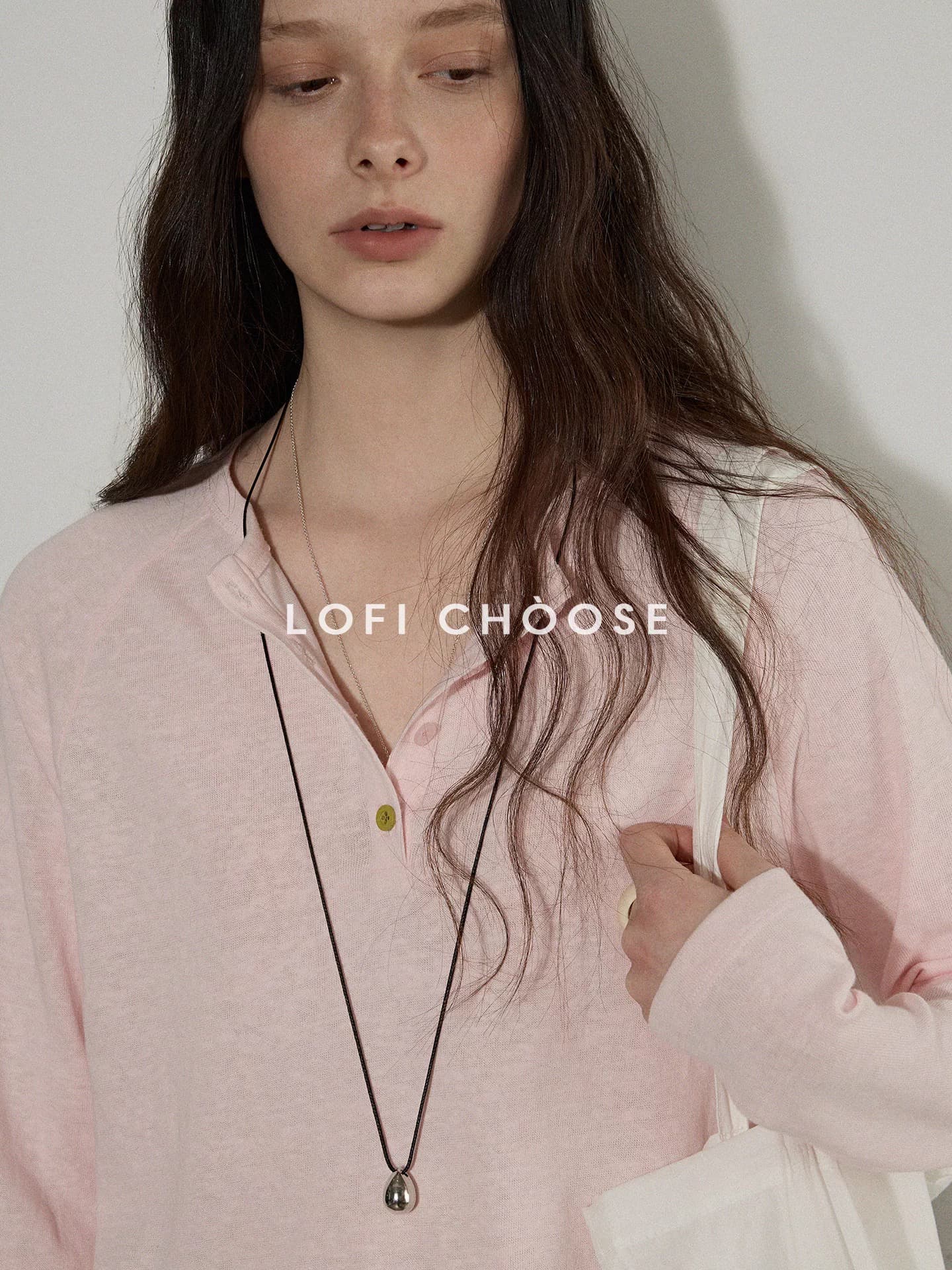 lofi choose 밝은 색상 버클 꾸밈음 질감 센스 헨리 칼라 긴팔 티셔츠 여성 봄 새로운 디자인 센스 맨위 이미지 4