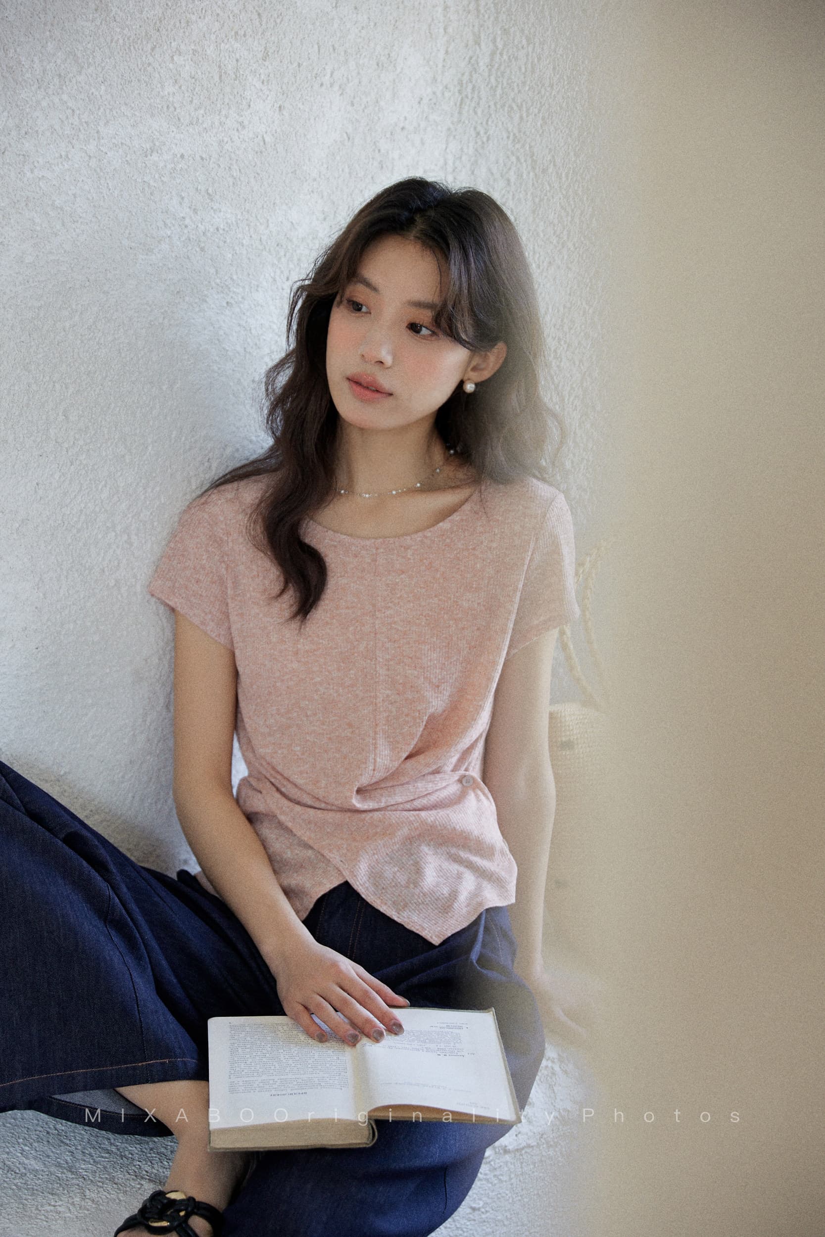 mixabo 느슨함 센스 핑크색 비틀림 티셔츠 여성 여름 쇼트 스타일 디자인 센스 불규칙 밑단 반팔 라운드 넥 맨위 상세 이미지 15