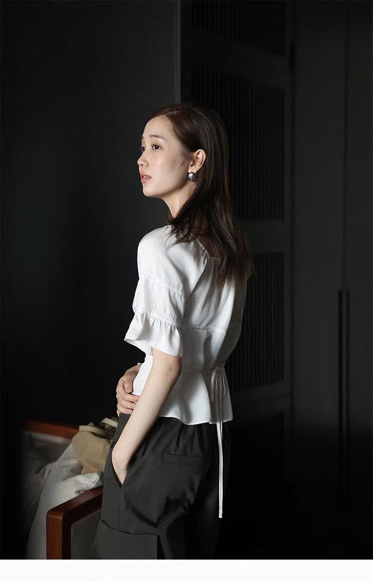 lalaglow 전체 아세트산 프랑스식 거품 소매 몸매 가꾸기 슬림해 보이는 레이스 조각 반팔 셔츠 여자 칼라 맨위 상세 이미지 6