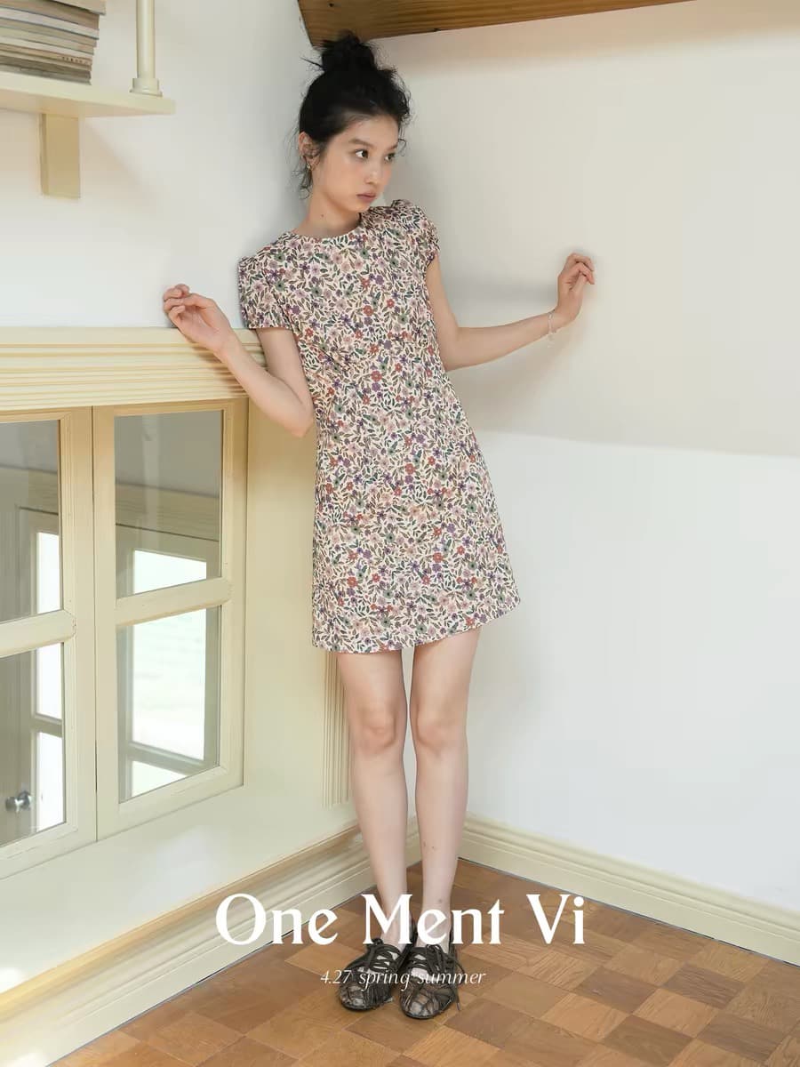 one ment vi 6 대 1 순면 안개 분말 박하 꽃 꽃무늬 라운드 넥 거품 소매 허리 수축 드레스 이미지 4