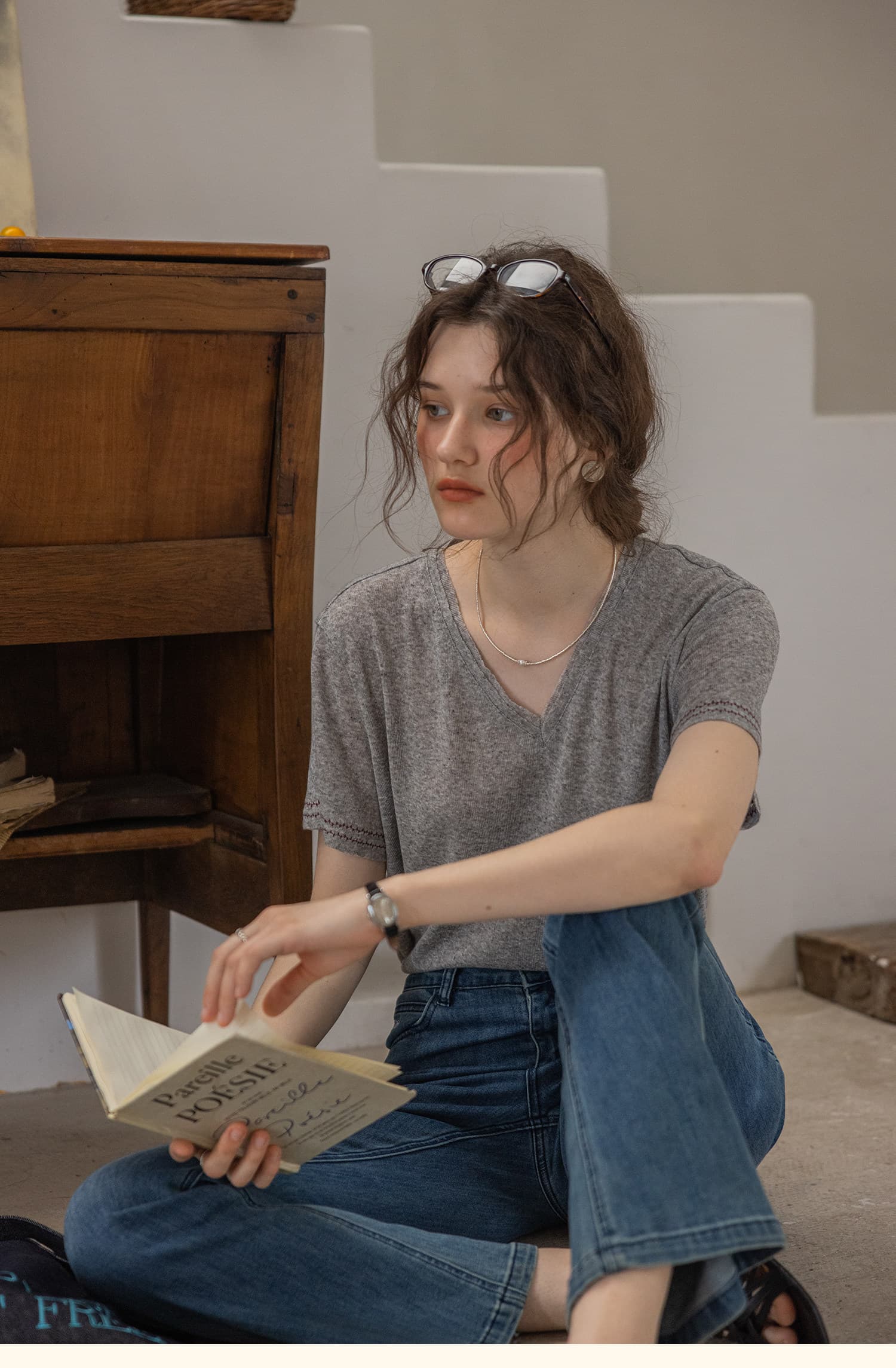 구약 성서 장미 라미 혼방 눈꽃 구덩이 질감 V넥 장미 자수 호흡 센스 반팔 티셔츠 상세 이미지 22