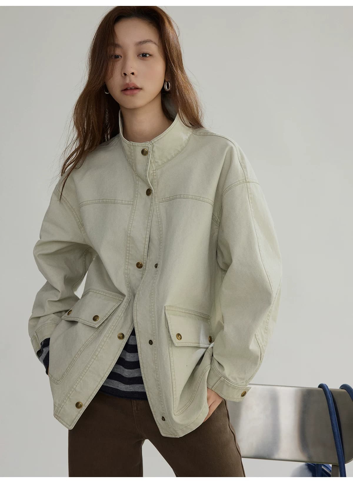 joli choose 봄 새로운 루즈핏 스탠드 칼라 여성 코트 디자인 센스 캐주얼 패션 작은 대중 워크웨어 재킷 상세 이미지 3
