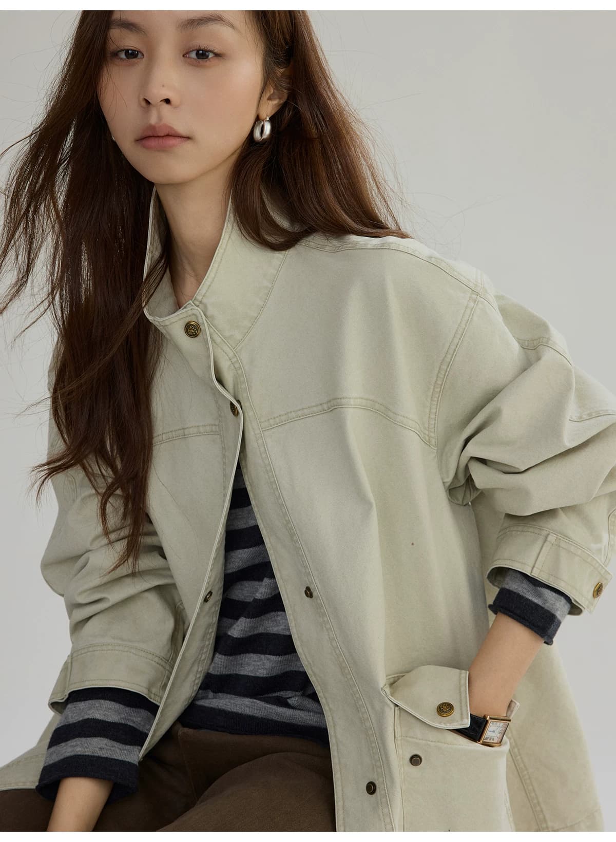 joli choose 봄 새로운 루즈핏 스탠드 칼라 여성 코트 디자인 센스 캐주얼 패션 작은 대중 워크웨어 재킷 상세 이미지 9