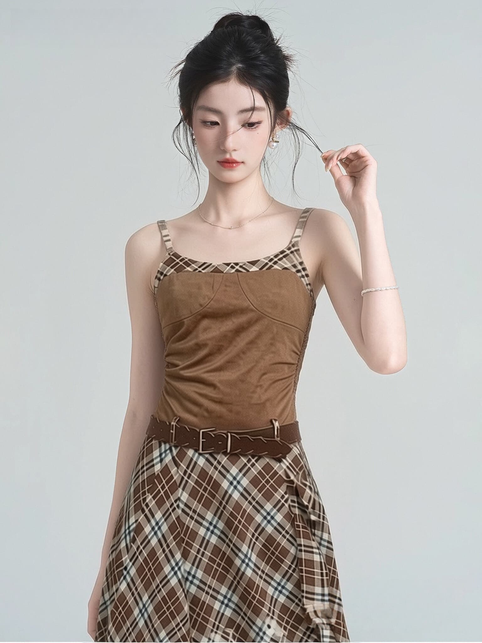 2026 여름 새로운 디자인 센스 아메리칸 레트로 체크무늬 패치워크 슬림해 보이는 불규칙 달콤함 슬립 여성 드레스 상세 이미지 2
