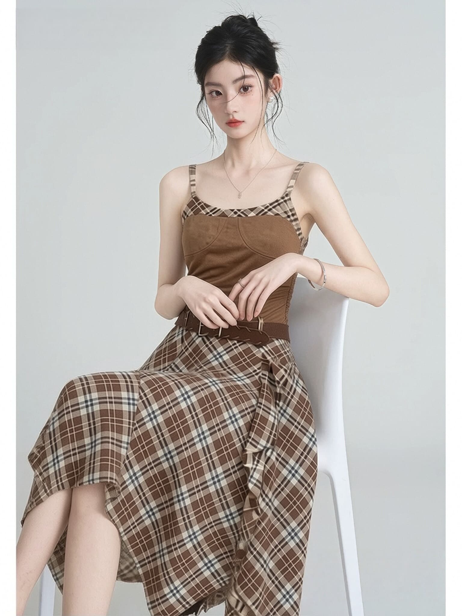 2026 여름 새로운 디자인 센스 아메리칸 레트로 체크무늬 패치워크 슬림해 보이는 불규칙 달콤함 슬립 여성 드레스 상세 이미지 11