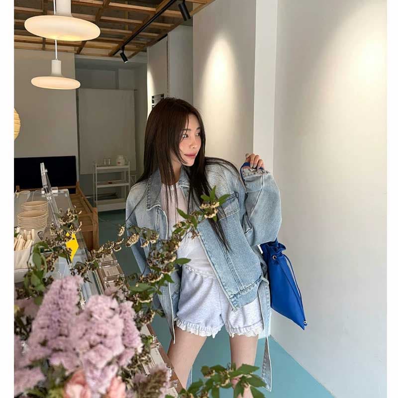 한국 스타일 새로운 워크웨어 바람 카우보이 바깥 세트 여성 의류 폴로 칼라 루즈핏 슬림해 보이는 쇼트 스타일 데님 재킷 이미지 4