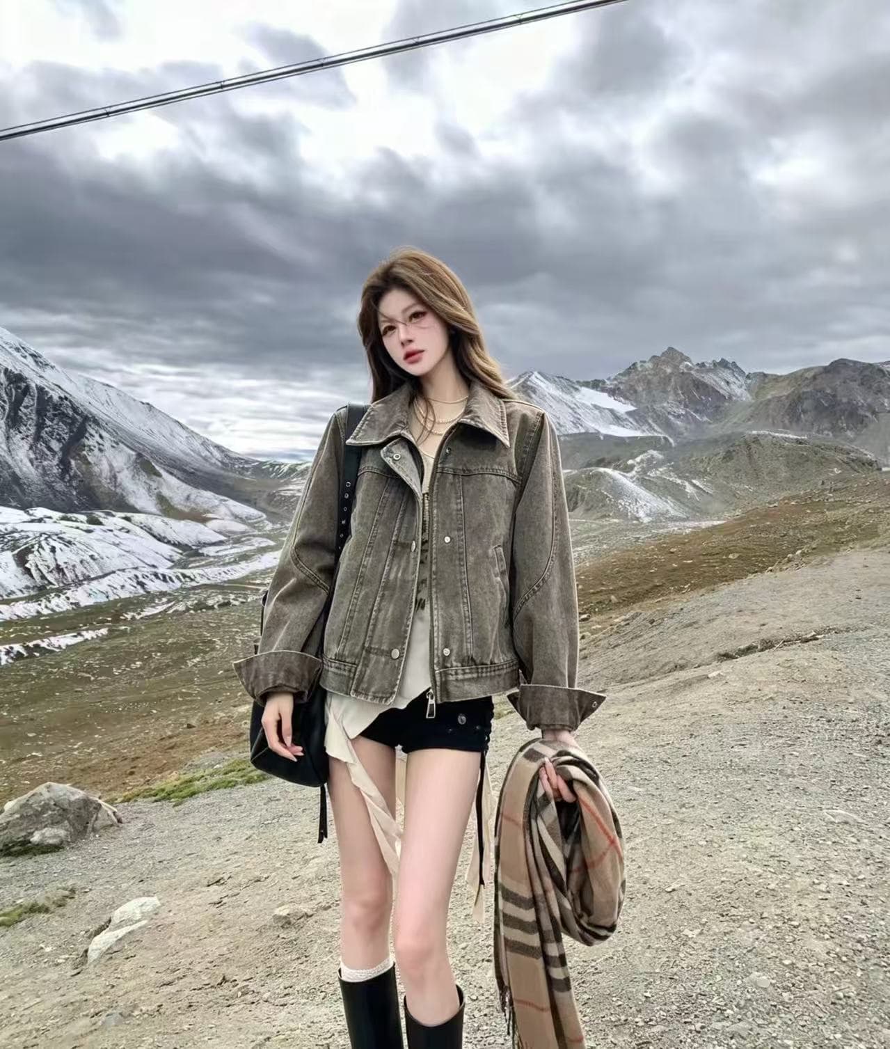 아메리칸 레트로 마 오래된 워싱 쇼트 스타일 데님 여성 코트 불모지 바람 루즈핏 폴로 칼라 핫걸 작은 키 재킷 상세 이미지 4