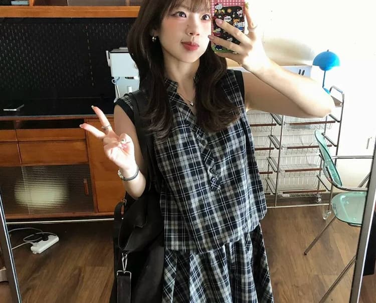 신제품 지금 여름 레트로 체크무늬 V넥 패치워크 고급 센스 품격 슬림해 보이는 꽃밭 민소매 드레스 상세 이미지 14