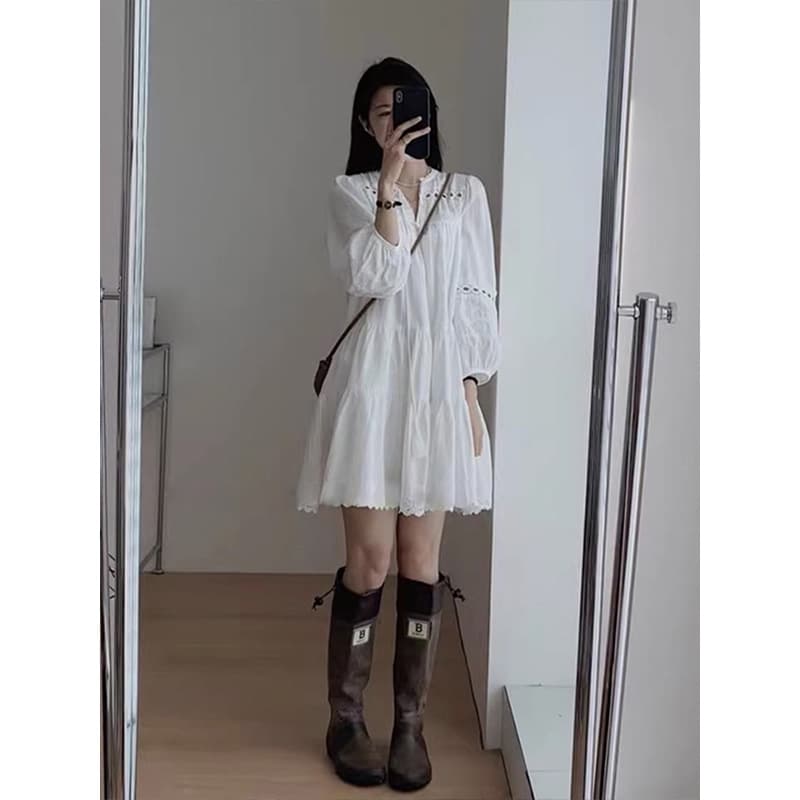 신제품 지금 한국 스타일 미니멀리즘 단색 루즈핏 부드러운 바람 품격 고급 센스 작은 대중 홀로우 아웃 드레스 이미지 2