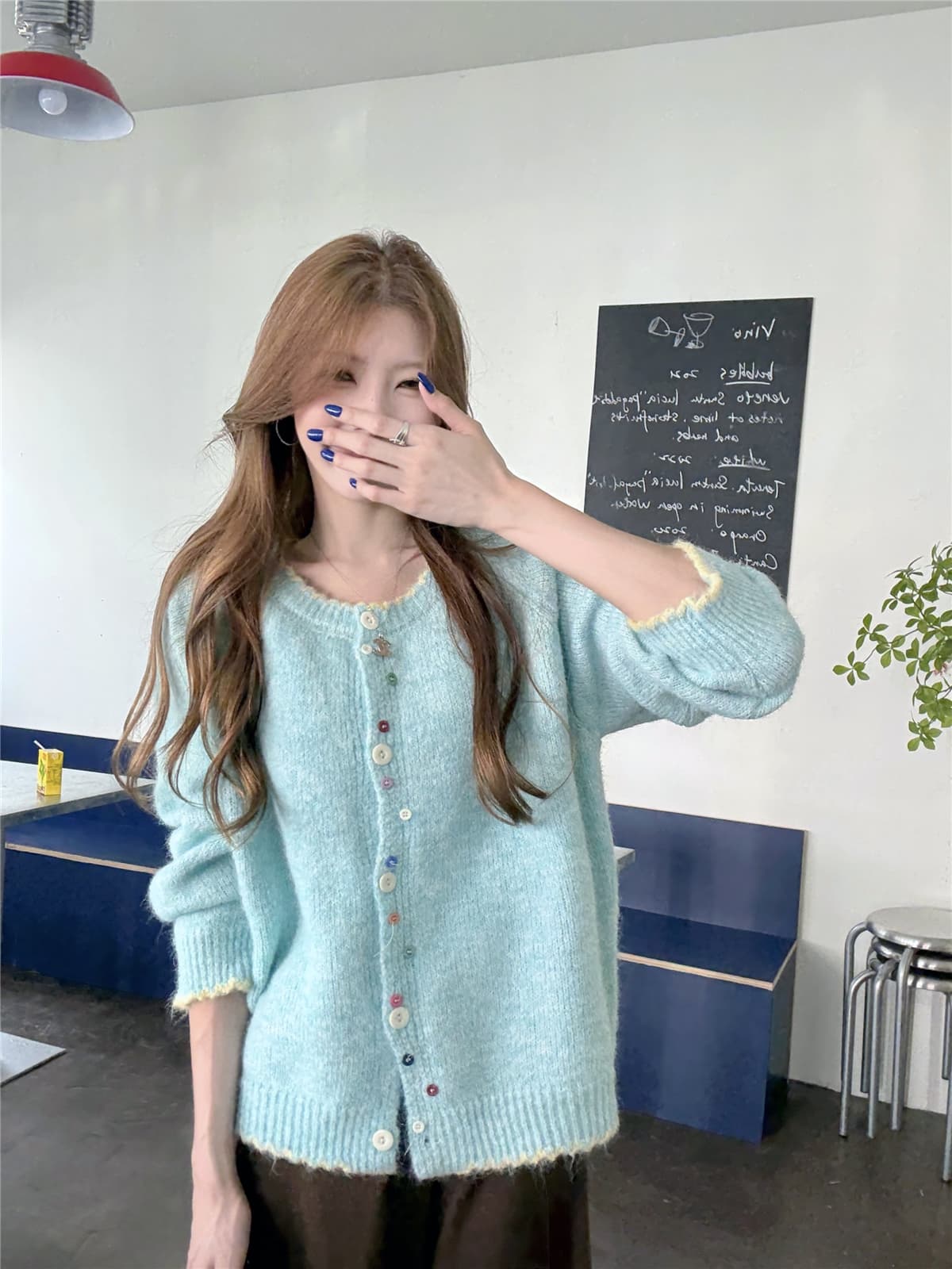 실사 정가 이른 가을 새로운 긴팔 니트 스웨터 오픈 가디건 여성 색상 버클 루즈핏 맨위 재킷 상세 이미지 9
