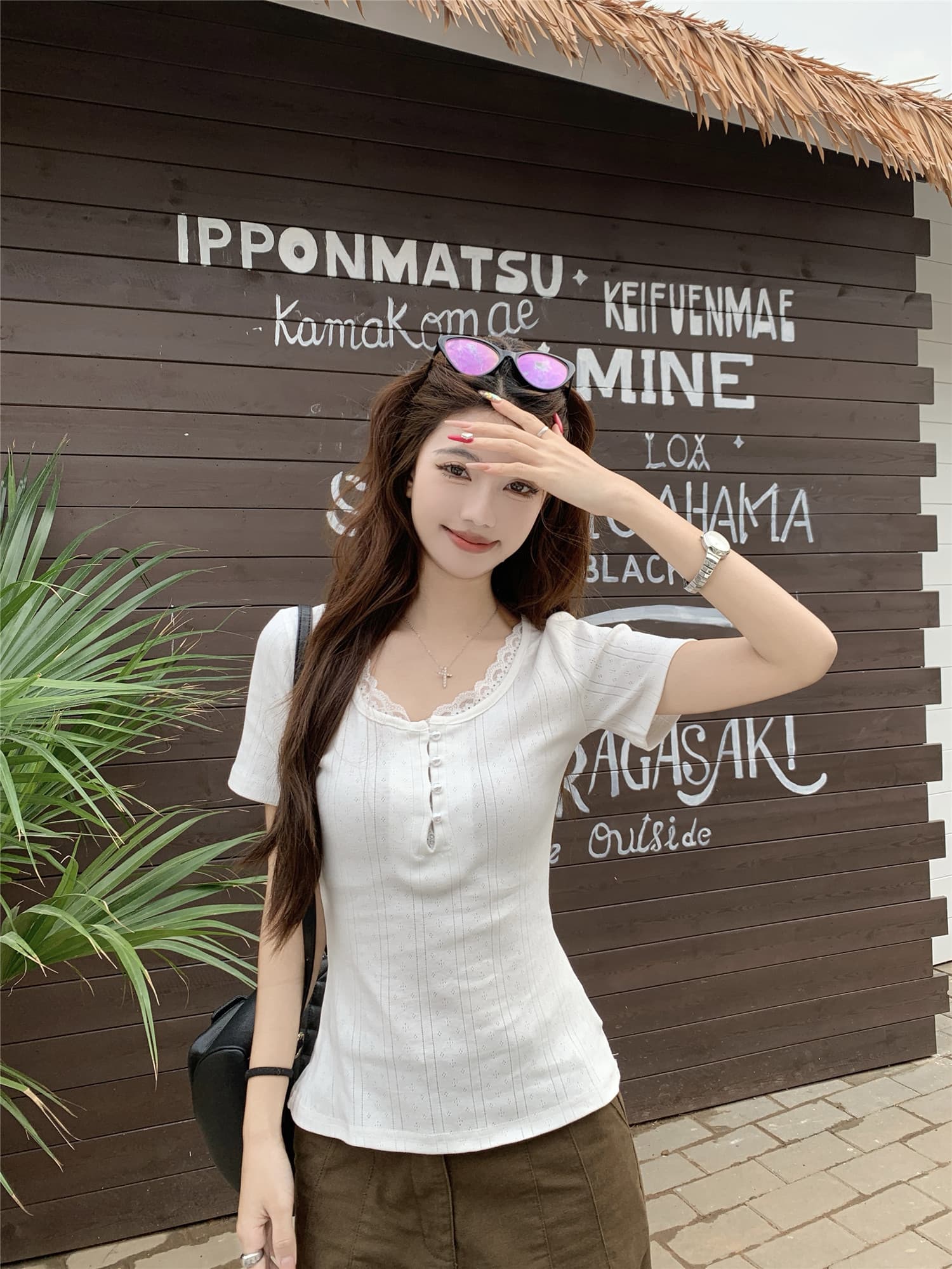 실사 정가 순수한 욕망 화이트 레이스 반팔 티셔츠 여성 2026 봄 여름 달콤한 매운맛 디자인 센스 몸매 가꾸기 Chic 맨위 상세 이미지 4