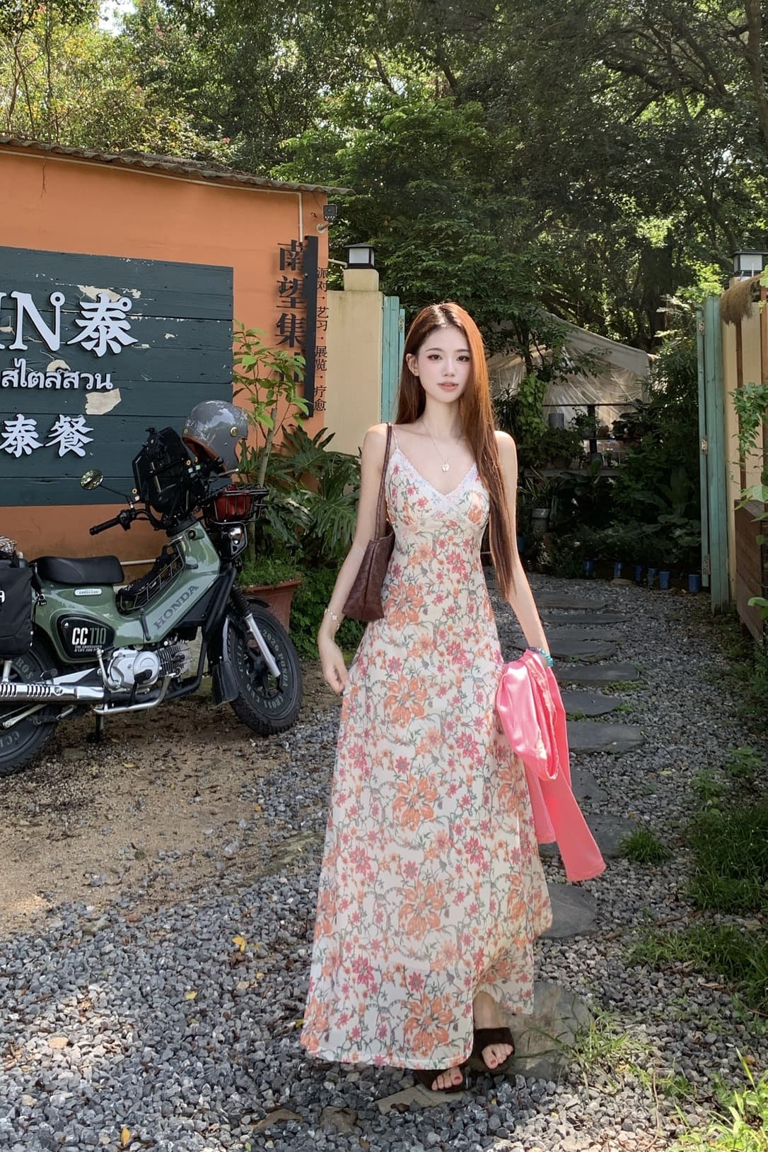 실사 비디오 여름 프랑스식 꽃무늬 허리 수축 슬림해 보이는 슬립 휴가 바람 드레스 핑크색 오픈 가디건 이미지 6