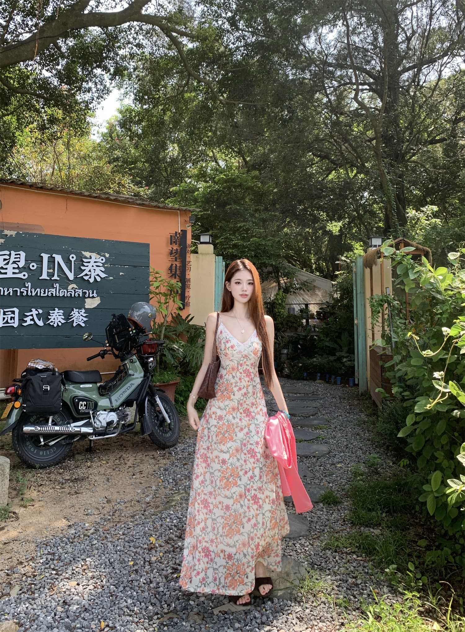 실사 비디오 여름 프랑스식 꽃무늬 허리 수축 슬림해 보이는 슬립 휴가 바람 드레스 핑크색 오픈 가디건 상세 이미지 5