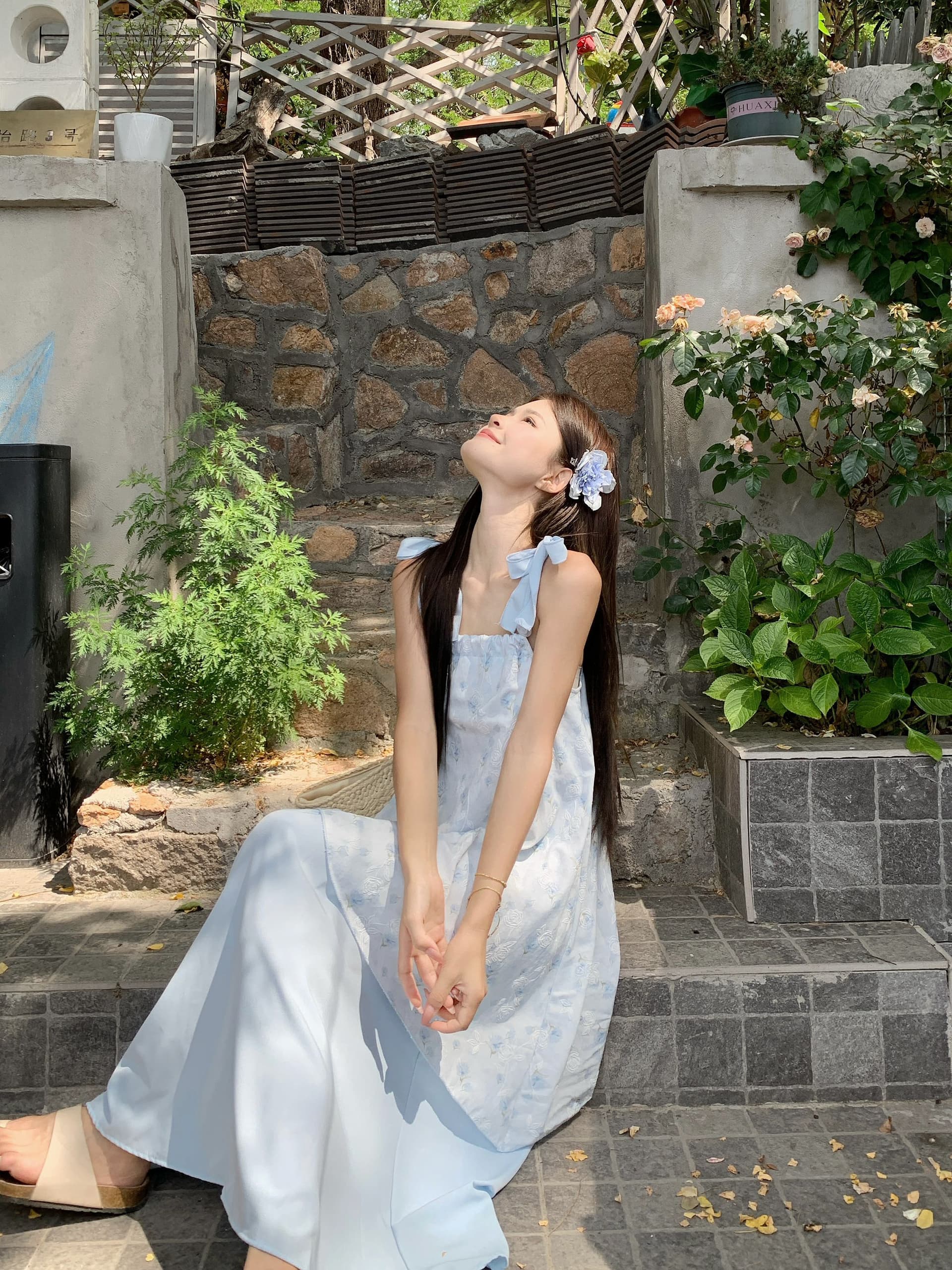 실사 해변가 휴가 꽃무늬 슬립 드레스 여성 여름 부드러운 바람 품격 불규칙 페이크 레이어드 슬림해 보이는 한 마디 치마 이미지 3