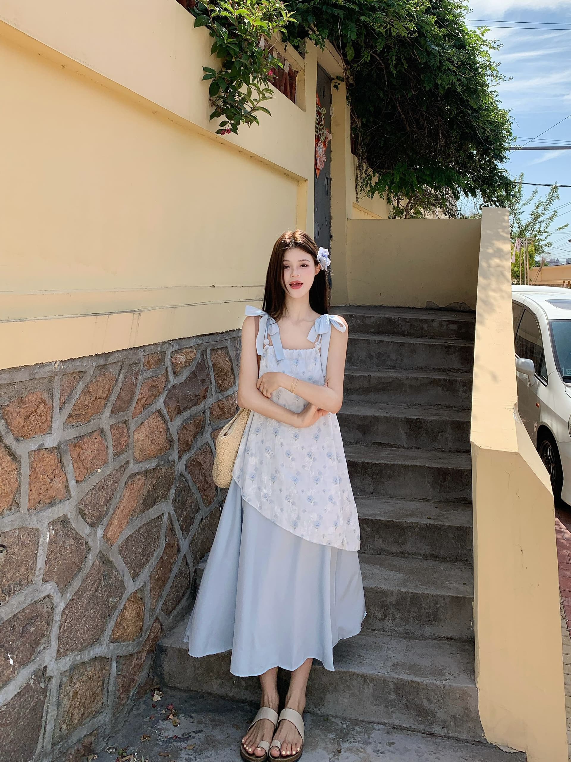 실사 해변가 휴가 꽃무늬 슬립 드레스 여성 여름 부드러운 바람 품격 불규칙 페이크 레이어드 슬림해 보이는 한 마디 치마