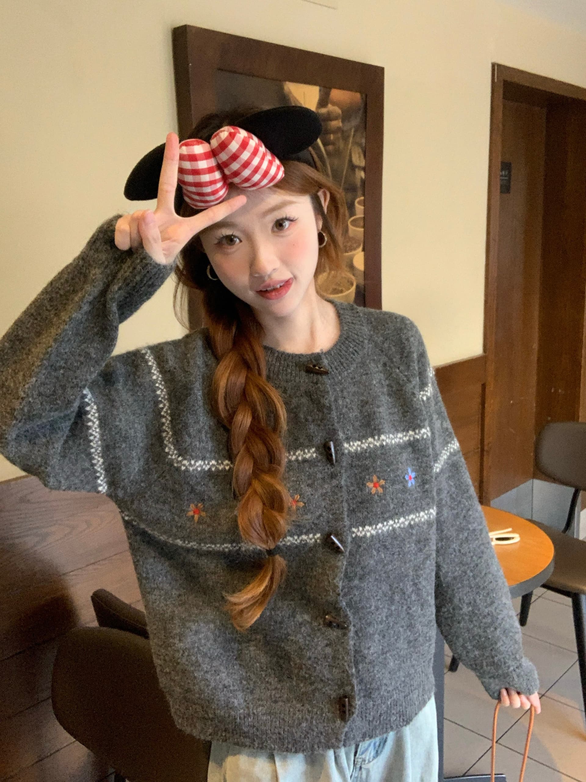 실사 한 부서 레트로 느긋한 루즈핏 오픈 가디건 회색 공정한 섬 스웨터 여성 코트 가을 겨울 소뿔 버클 외출용 상세 이미지 4