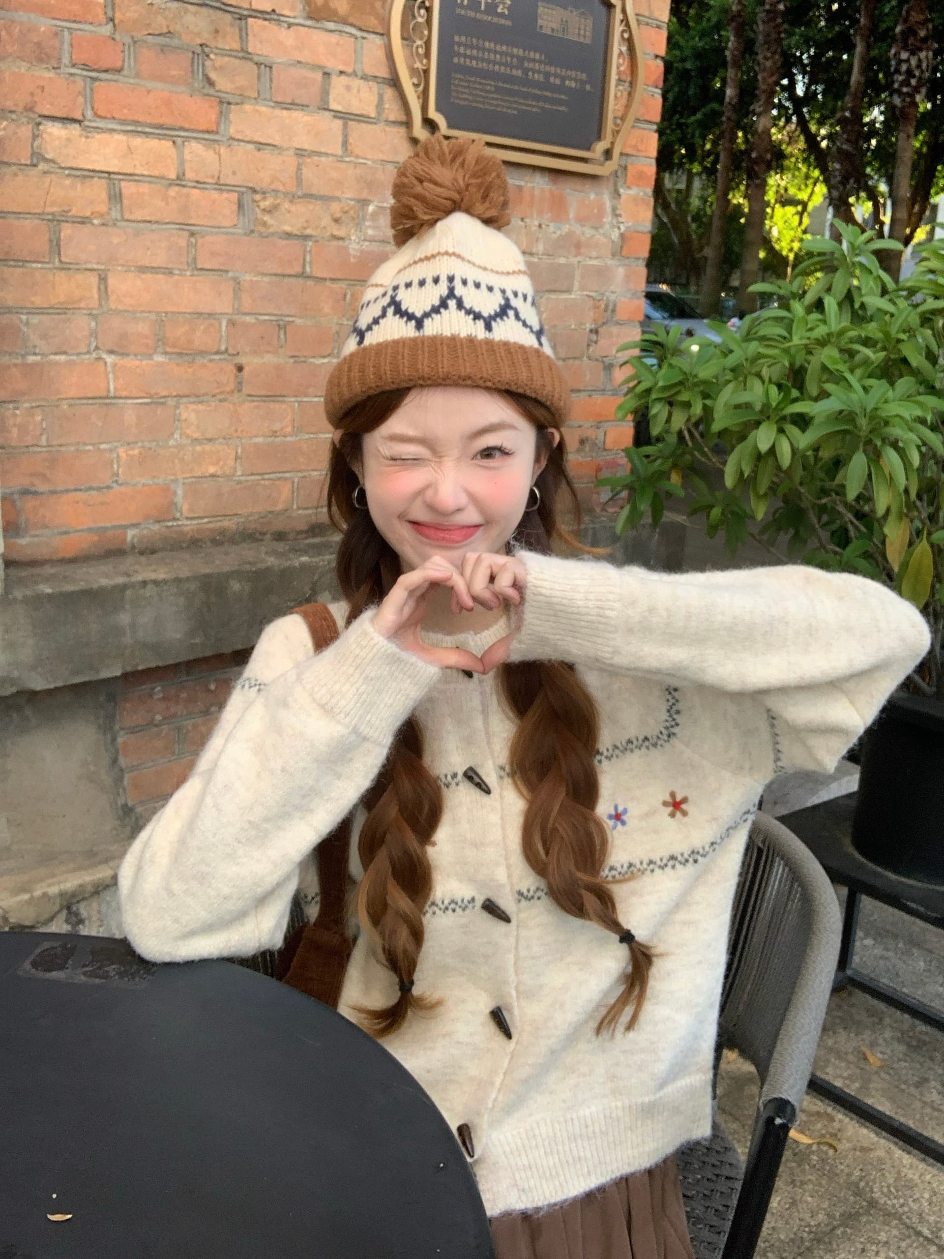 실사 한 부서 레트로 느긋한 루즈핏 오픈 가디건 회색 공정한 섬 스웨터 여성 코트 가을 겨울 소뿔 버클 외출용 상세 이미지 11
