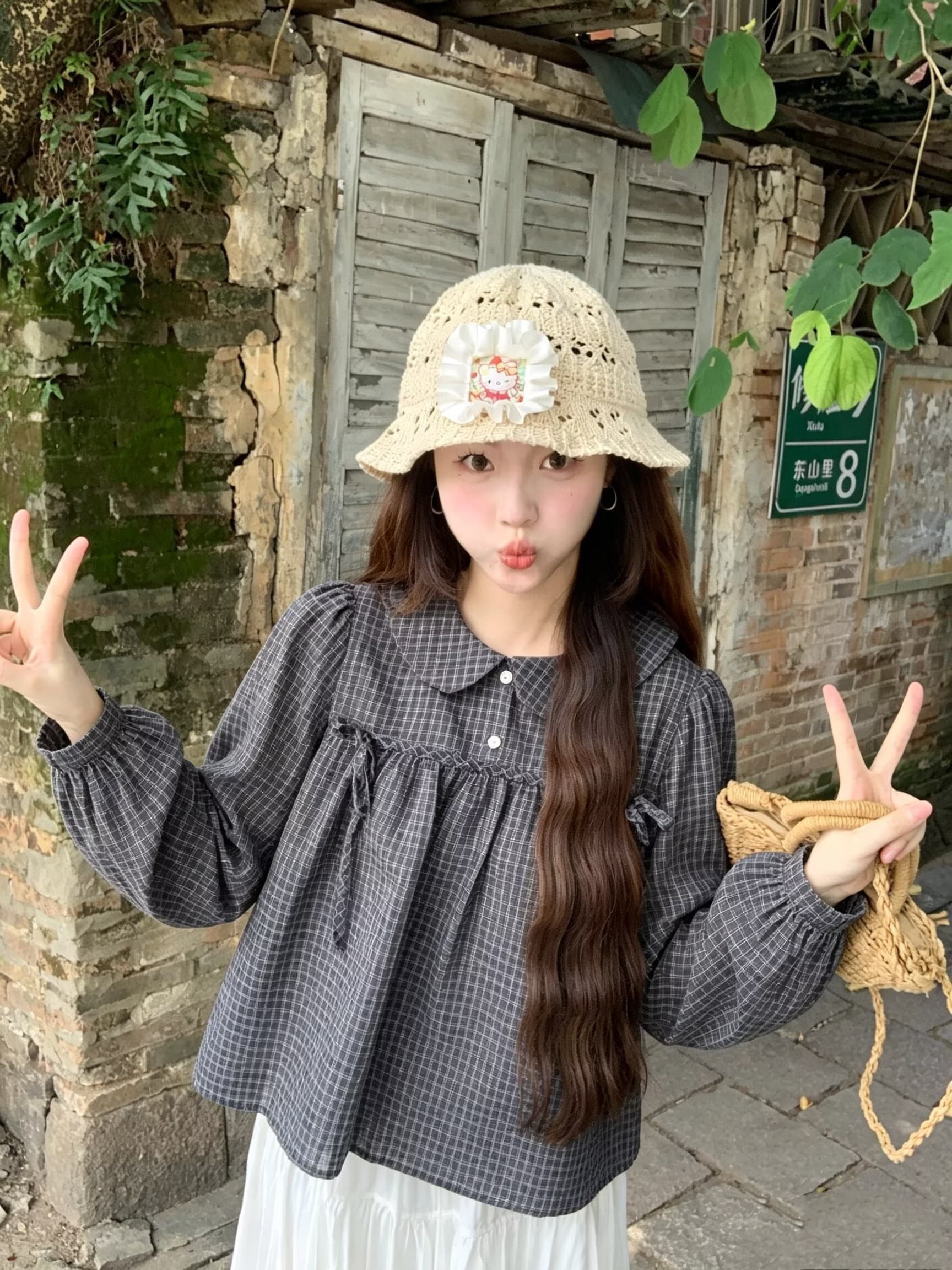 실사 2026 이른 가을 새로운 연령 감소 체크무늬 베이비 칼라 긴팔 여성 셔츠 학원 스타일 나비 매듭 다용도 맨위 이미지 2