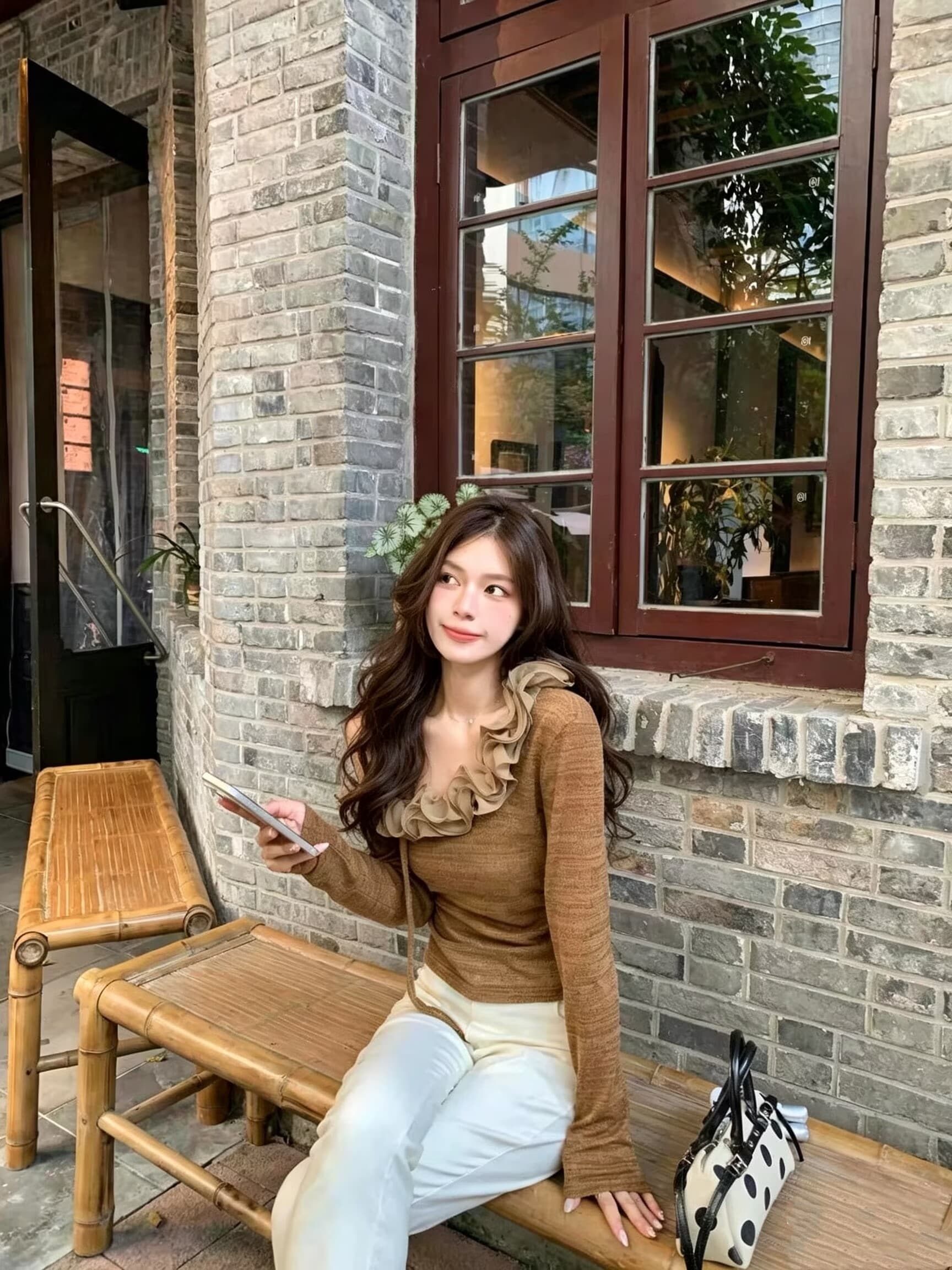실사 프랑스식 낭만주의 Chic 3 차원 레이스 비스듬한 어깨 디자인 센스 작은 셔츠 여성 이른 가을 품격 몸매 가꾸기 맨위 상세 이미지 7