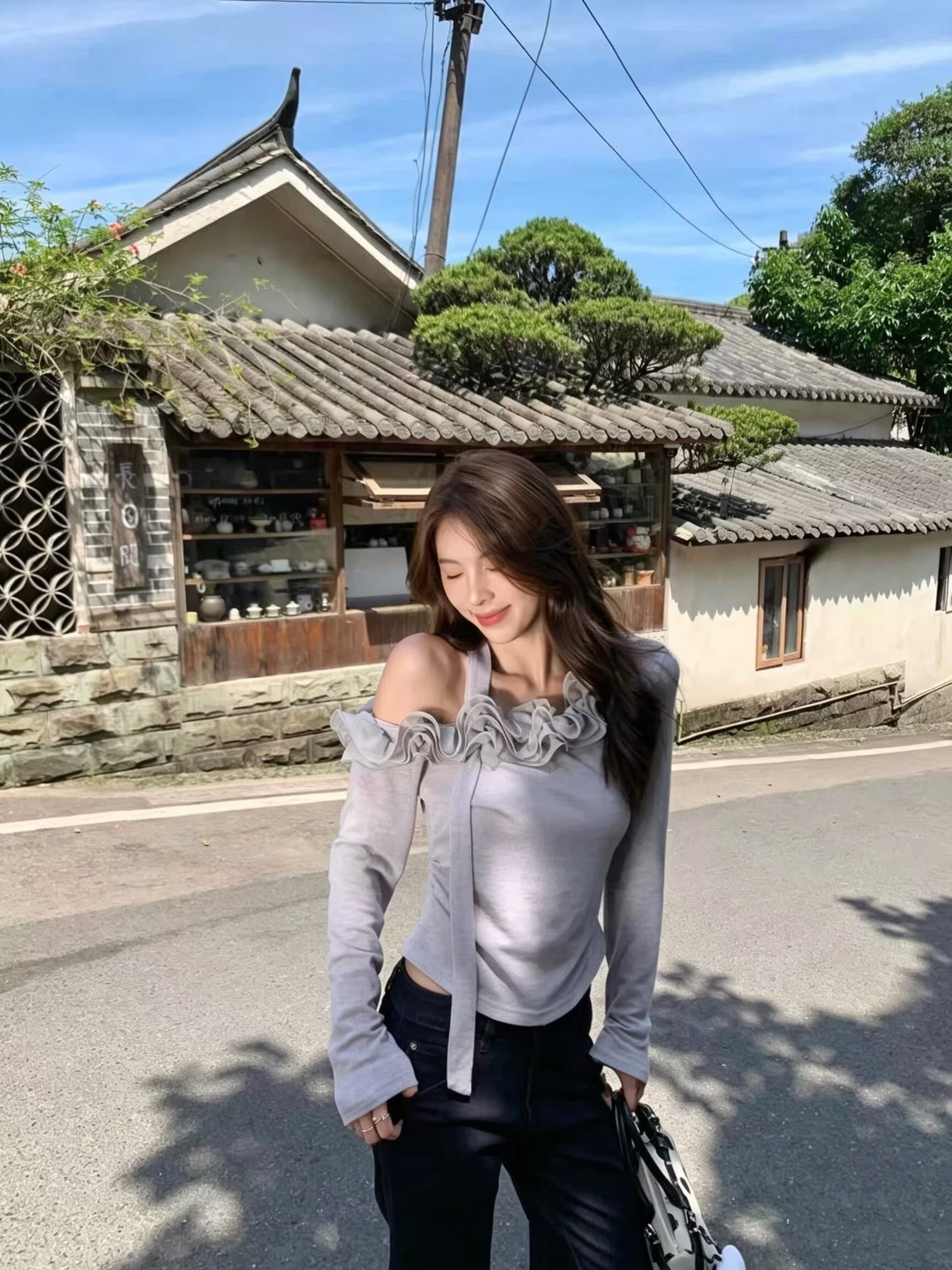 실사 프랑스식 낭만주의 Chic 3 차원 레이스 비스듬한 어깨 디자인 센스 작은 셔츠 여성 이른 가을 품격 몸매 가꾸기 맨위 상세 이미지 16