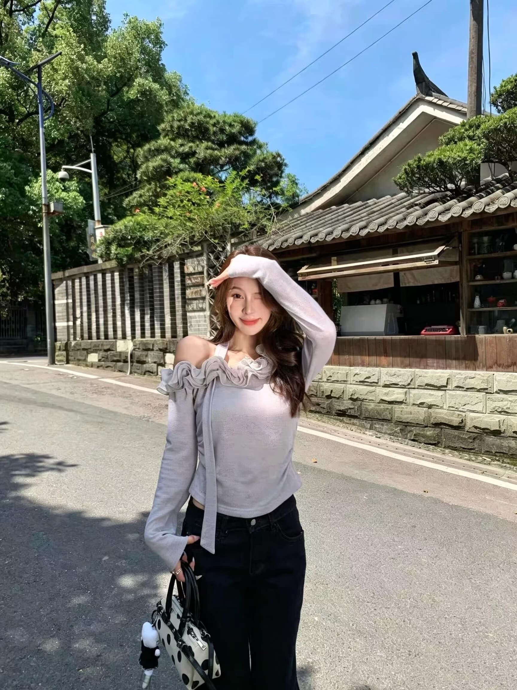 실사 프랑스식 낭만주의 Chic 3 차원 레이스 비스듬한 어깨 디자인 센스 작은 셔츠 여성 이른 가을 품격 몸매 가꾸기 맨위 상세 이미지 17