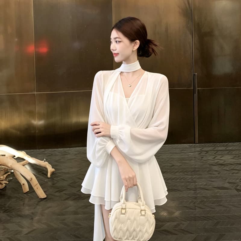 프랑스식 V넥 긴팔 셔츠 드레스 2026 봄 여름 품격 섹시함 허리 수축 슬림해 보이는 쇼트 스타일 플리츠 쉬폰 스커트 상세 이미지 14