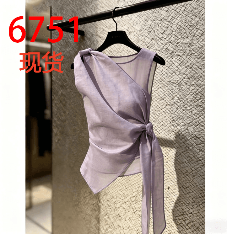 프랑스식 빛 요리 한 바람 보라색 민소매 스트랩 여성 셔츠 2026 여름 빅 사이즈 지방 mm 디자인 센스 품격 슬림해 보이는 맨위
