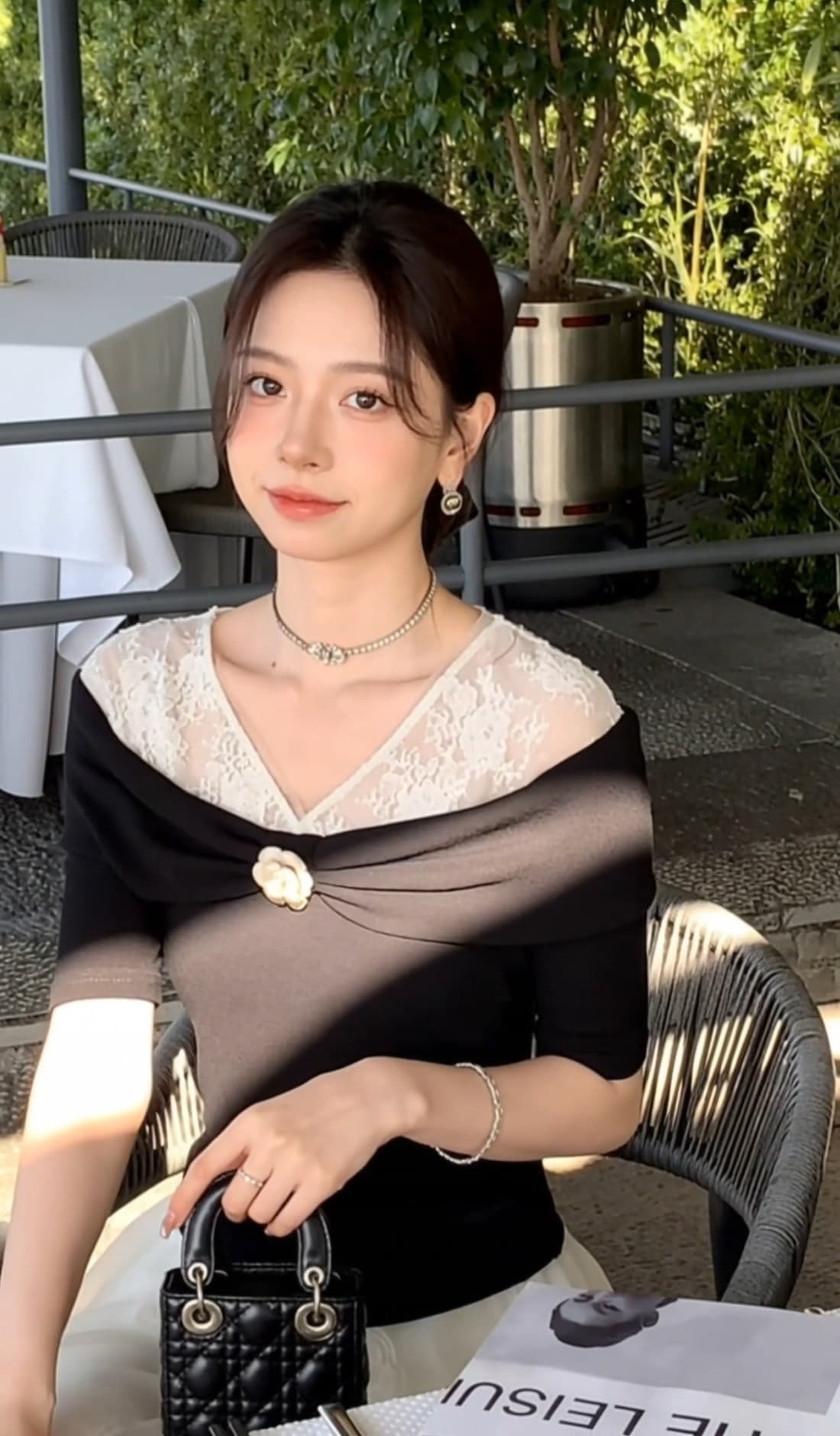 한 부서 핫걸 레이스 측면 페이크 레이어드 쇼트 스타일 맨위 여성 2026 여름 새로운 반팔 티셔츠 디자인 센스 작은 대중 상세 이미지 6