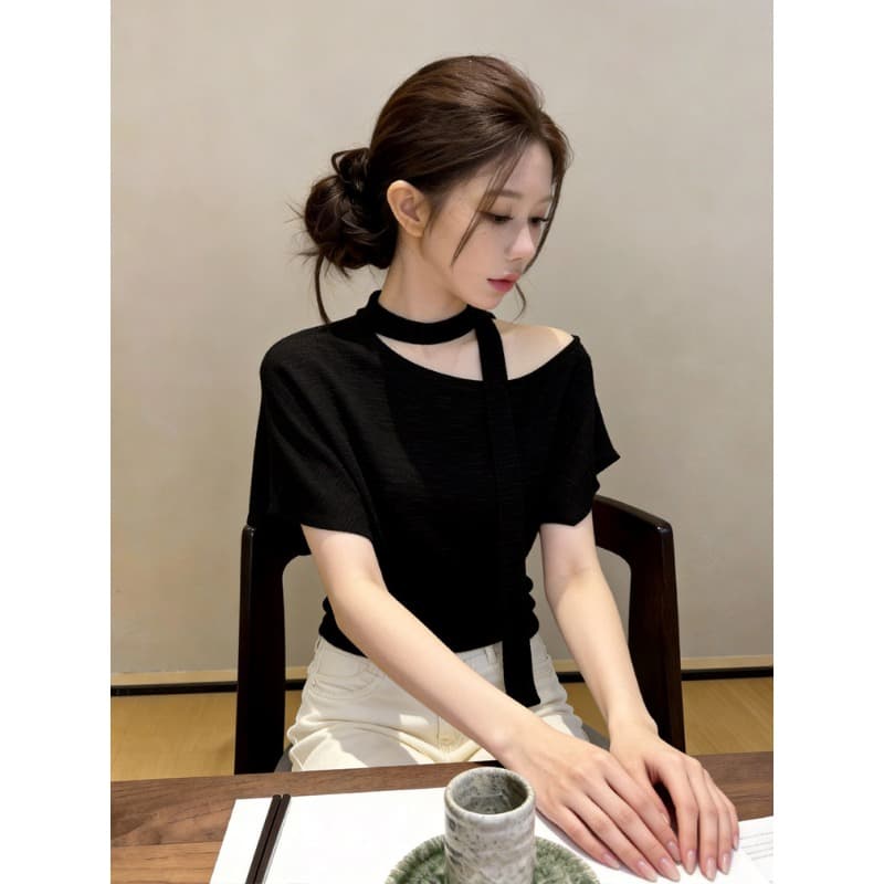 자이언트 잘 생긴 ~ 중 비스듬한 어깨 레이스업 반팔 티셔츠 여성 2026 봄 여름 새로운 디자인 센스 허리 수축 오프숄더 다용도 맨위 이미지 3