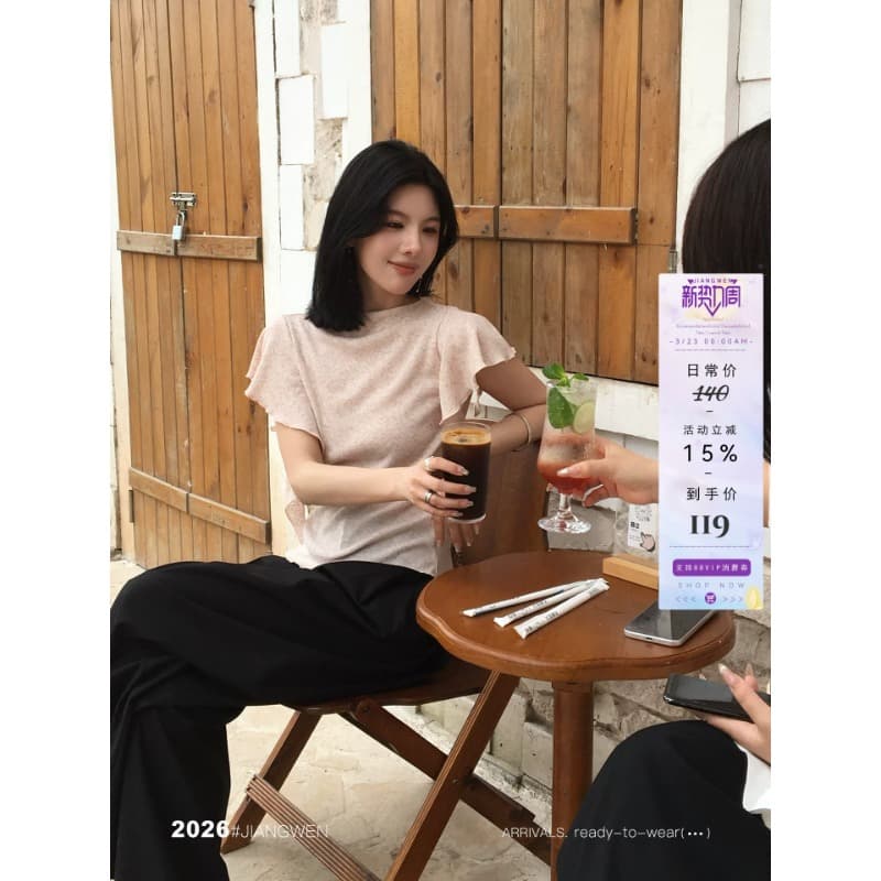 프랑스식 자이언트 잘 생긴 ~ 중 라이트 핑크 작은 날다 소매 맨위 여성 2026 여름 새로운 반팔 작은 셔츠 디자인 센스 작은 대중 상세 이미지 2