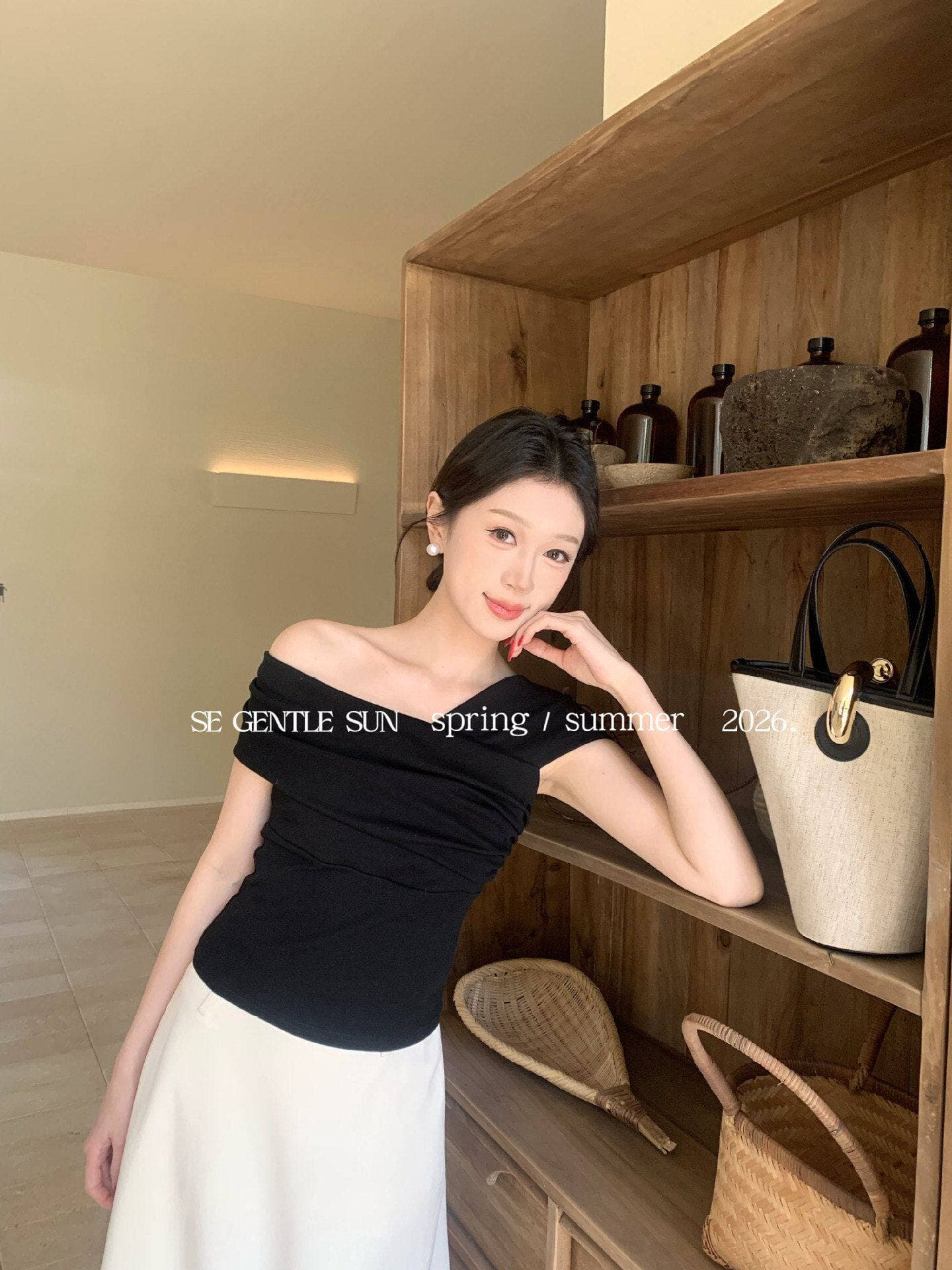 보여주기 희 희 2026 새로운 품격 오프숄더 몸매 가꾸기 니트 스웨터 오프숄더 반팔 티셔츠 여성 상세 이미지 22
