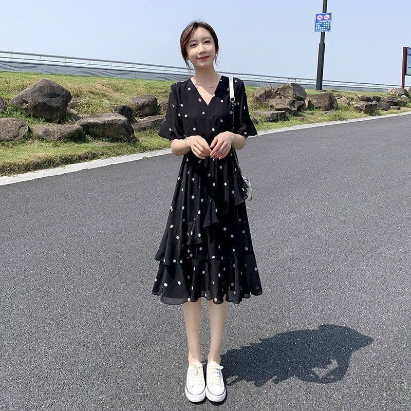 빅 사이즈 새로운 여성 의류 2026 여름 지방 mm 외국 가스 연령 감소 검정색 쉬폰 드레스 표지 고기 슬림해 보이는 도트 무늬 치마 이미지 4