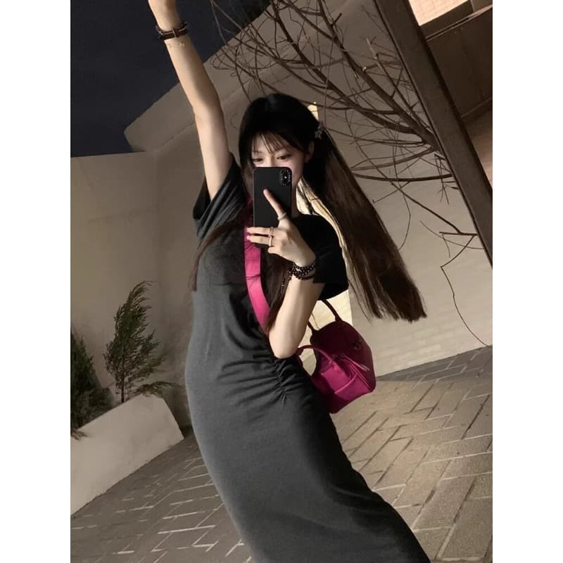 고급 회색 품격 라운드 넥 반팔 티셔츠 여성 드레스 여름 섹시함 허리 수축 작은 주름 슈퍼 슬림해 보이는 타이트 스커트 롱 스커트 이미지 3