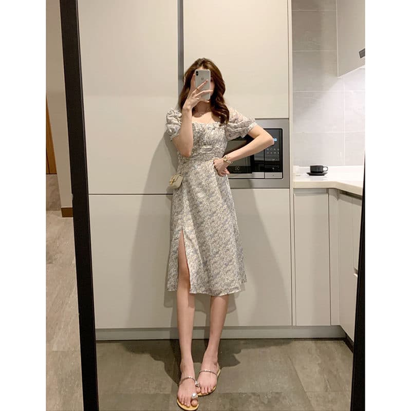 복잡한 고대 칼라 꽃무늬 미니 스커트 여성 여름 거품 소매 슬림해 보이는 디자인 센스 작은 대중 개인 허리 수축 드레스 2024 년 이미지 2