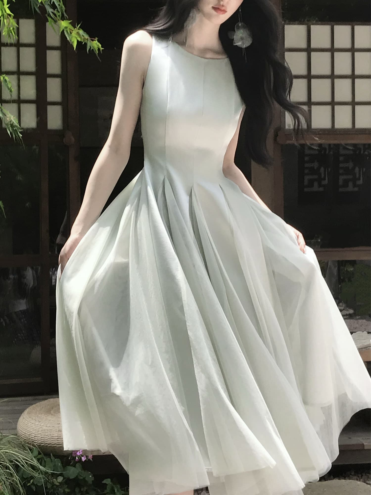 하나부터 순간 하프 컵 차 프랑스식 부드러운 바람 망사 삽입 조각 민소매 드레스 슬림해 보이는 품격 롱 스커트 이미지 2