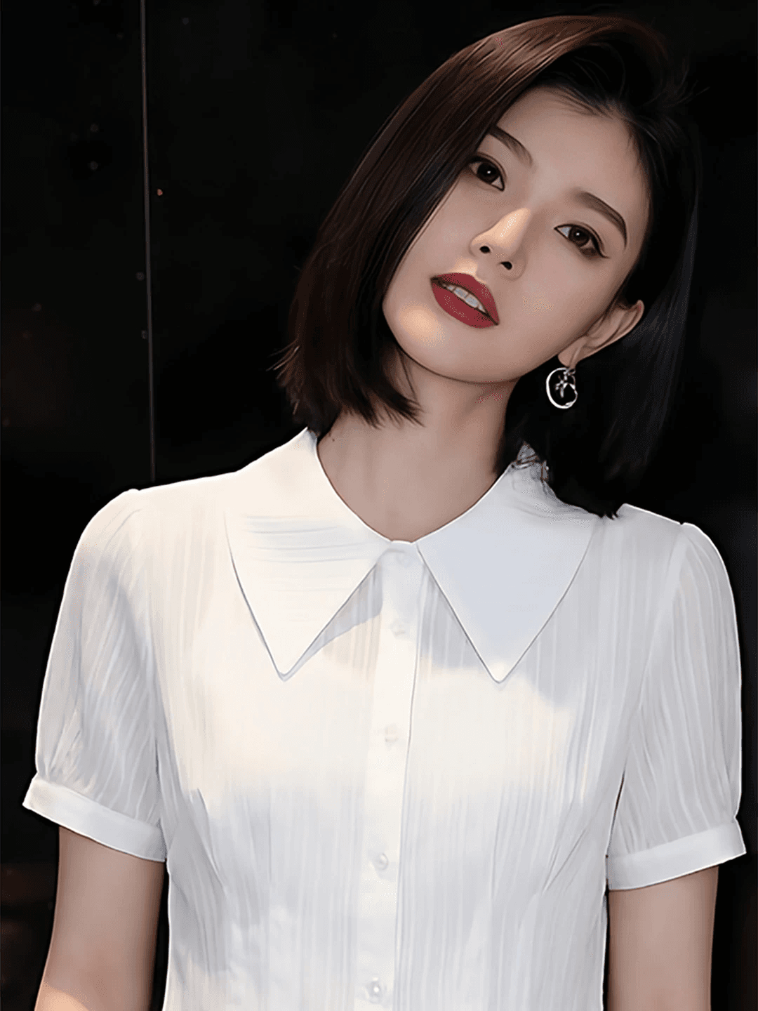 디자인 센스 출퇴근 폴로 칼라 주름 허리 수축 반팔 셔츠 로드 중 여름 2026 슈퍼 화재 연령 감소 맨위 빅 사이즈 여성 의류 이미지 4