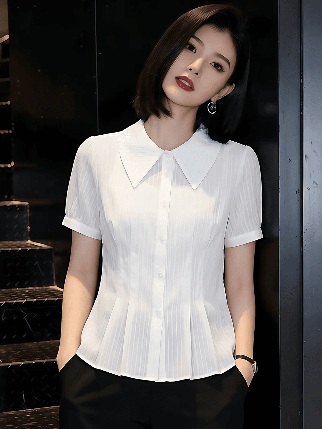 디자인 센스 출퇴근 폴로 칼라 주름 허리 수축 반팔 셔츠 로드 중 여름 2026 슈퍼 화재 연령 감소 맨위 빅 사이즈 여성 의류 이미지 2