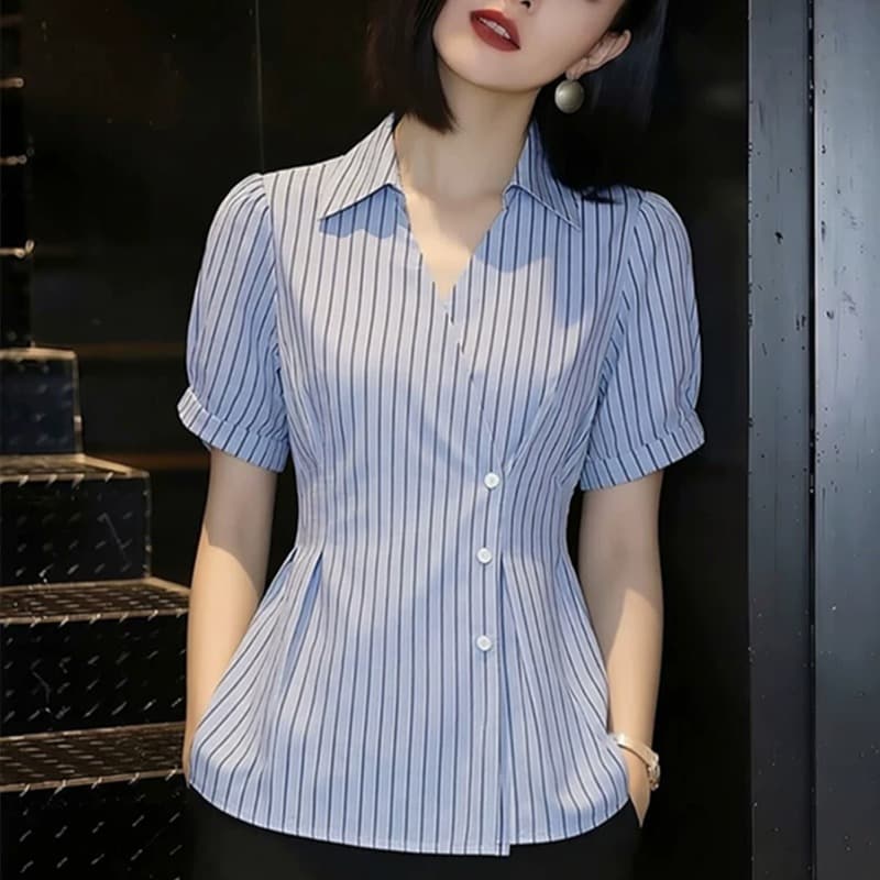 출퇴근 허리 수축 슬림해 보이는 반팔 셔츠 여성 의류 여름 2026 년 새로운 스트라이프 셔츠 맨위 슈퍼 잘 생긴 작은 셔츠 이미지 5