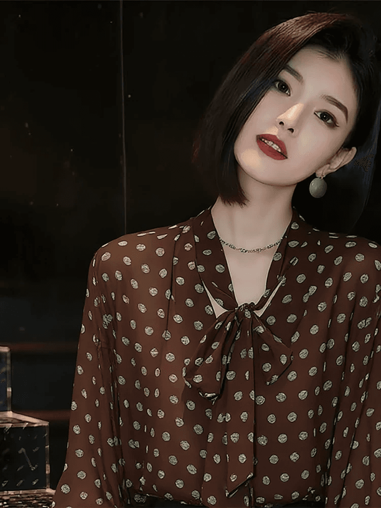 고급 절묘한 레트로 리본 여성 셔츠 이른 가을 2026 년 새로운 프랑스식 캐주얼 셔츠 Chic 아름다운 작은 셔츠 이미지 4