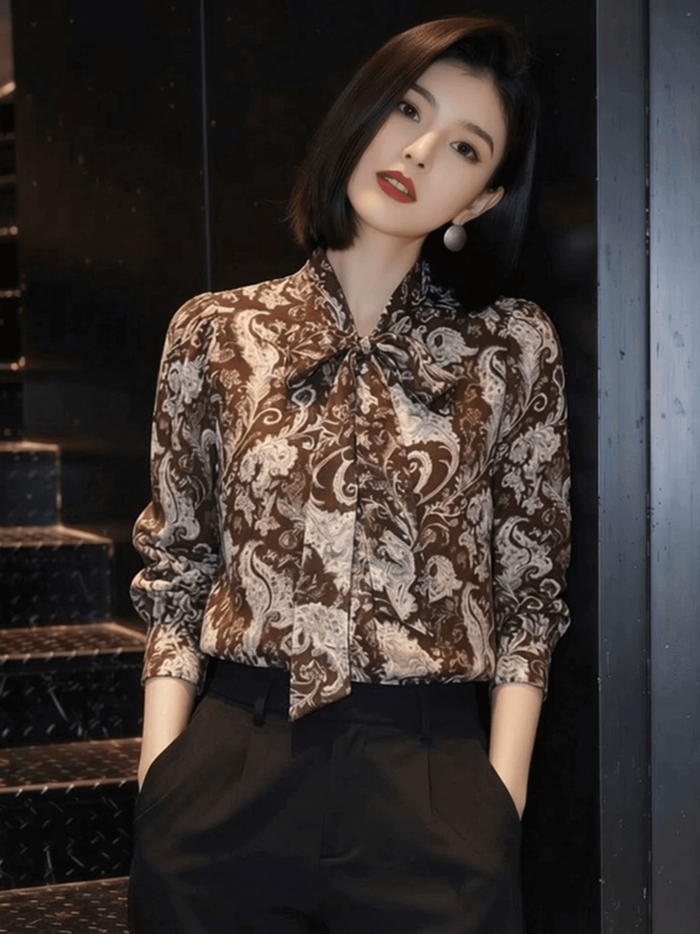 프랑스식 레트로 문예 바람 꽃무늬 나비 매듭 레이스 업 셔츠 여성 의류 봄 새로운 품격 세련된 출퇴근 맨위 이미지 3