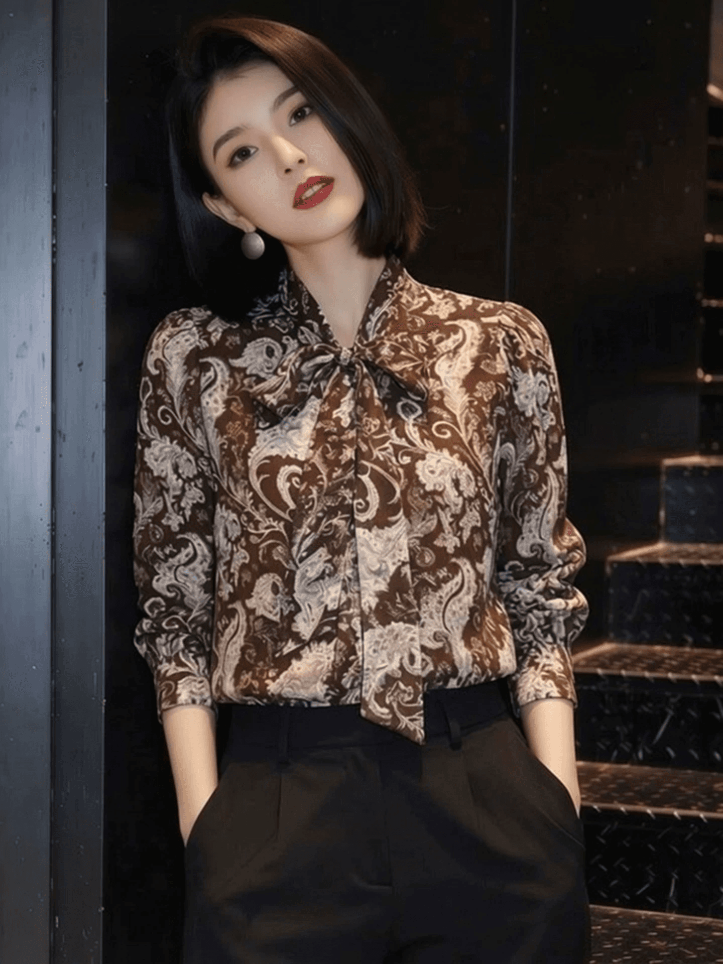 프랑스식 레트로 문예 바람 꽃무늬 나비 매듭 레이스 업 셔츠 여성 의류 봄 새로운 품격 세련된 출퇴근 맨위 이미지 4