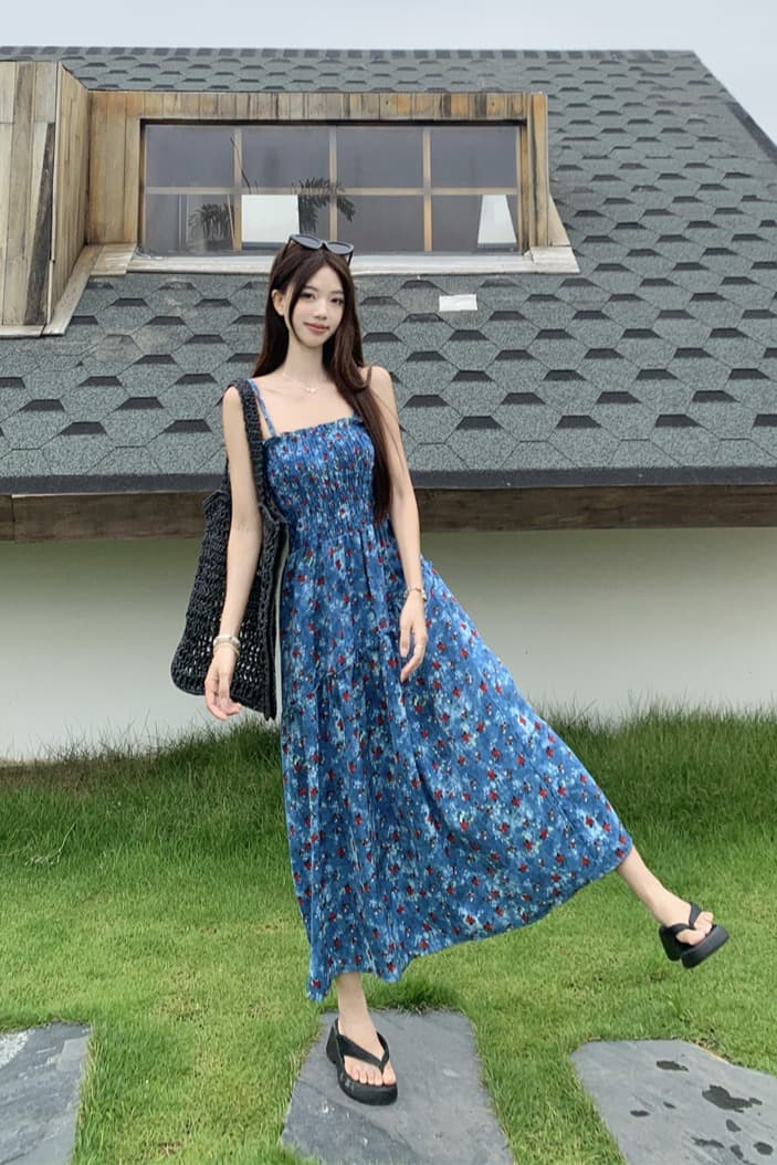 실사 정가 여름 디자인 불규칙 허리 수축 슬림해 보이는 A라인 스커트 휴가 바람 레트로 꽃무늬 슬립 여성 드레스 이미지 6