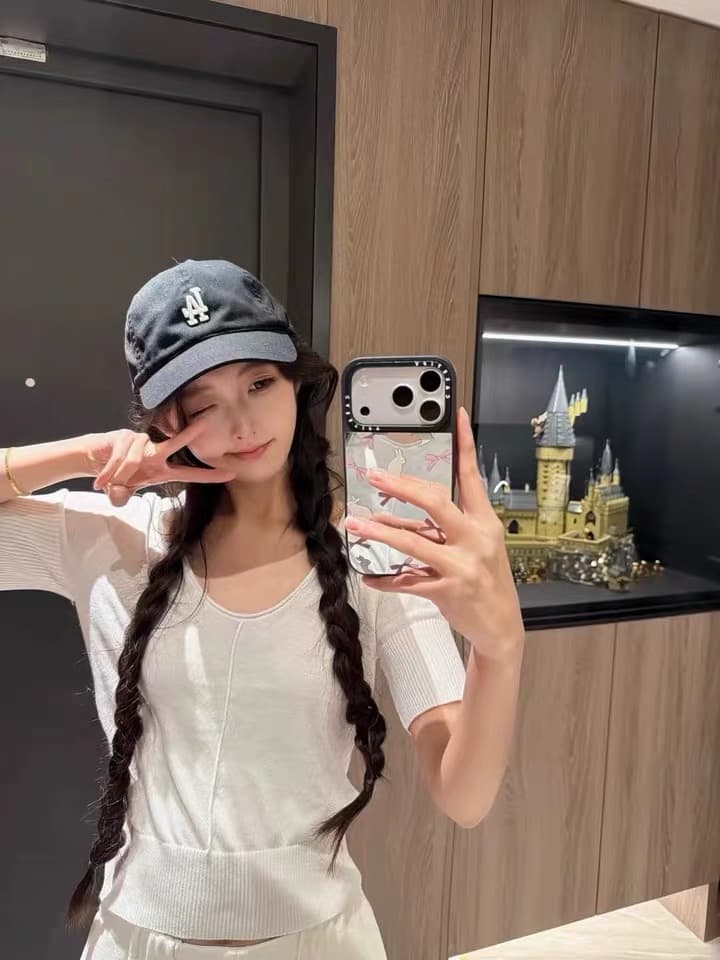 프랑스식 작은 셔츠 여름 오래된 돈 느슨함 니트 작은 반팔 여성 프랑스식 느긋한 단색 다용도 u 칼라 반팔 셔츠 상세 이미지 9