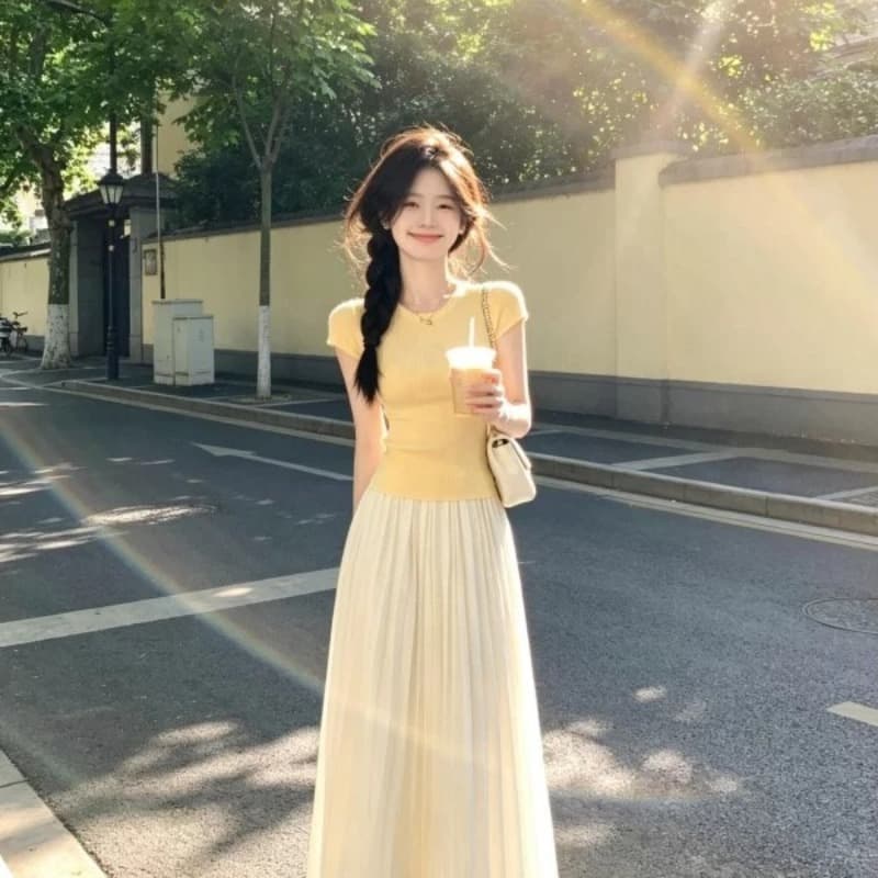 패키지 코어 실 황색 라운드 넥 몸매 가꾸기 슬림해 보이는 반팔 티셔츠 여성 얼음 차가운 니트 고급 사소한 초여름 맨위 이미지 3