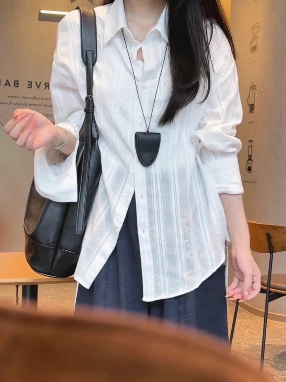 봄 출퇴근 바람 화이트 자카드 긴팔 여성 셔츠 루즈핏 고급 센스 자외선 차단 셔츠 단색 맨위 상세 이미지 20